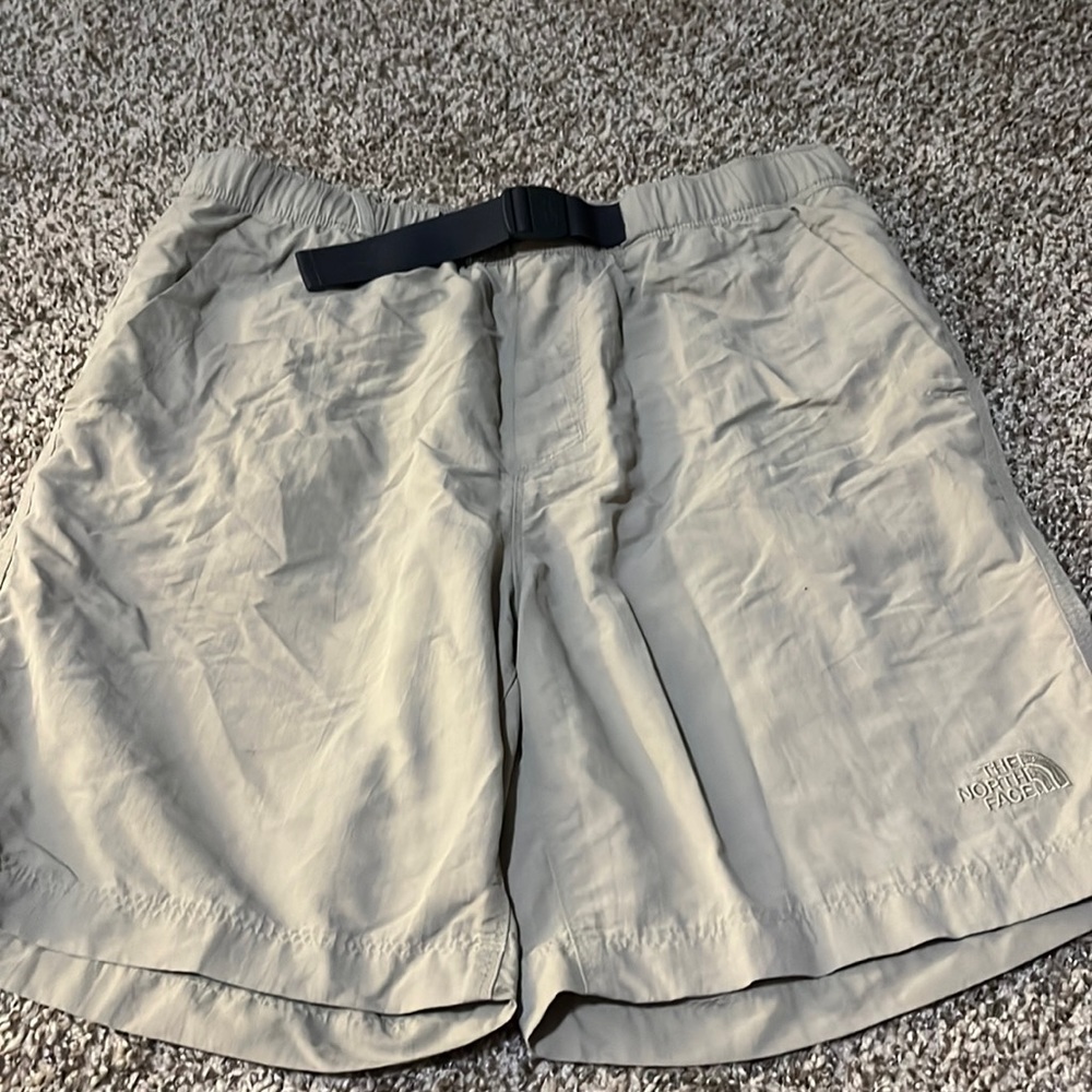 The North Face khaki shorts, small